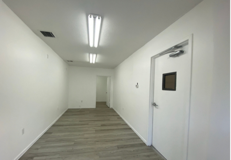 FOR LEASE: 6761 W Sunrise Blvd, UNIT 2